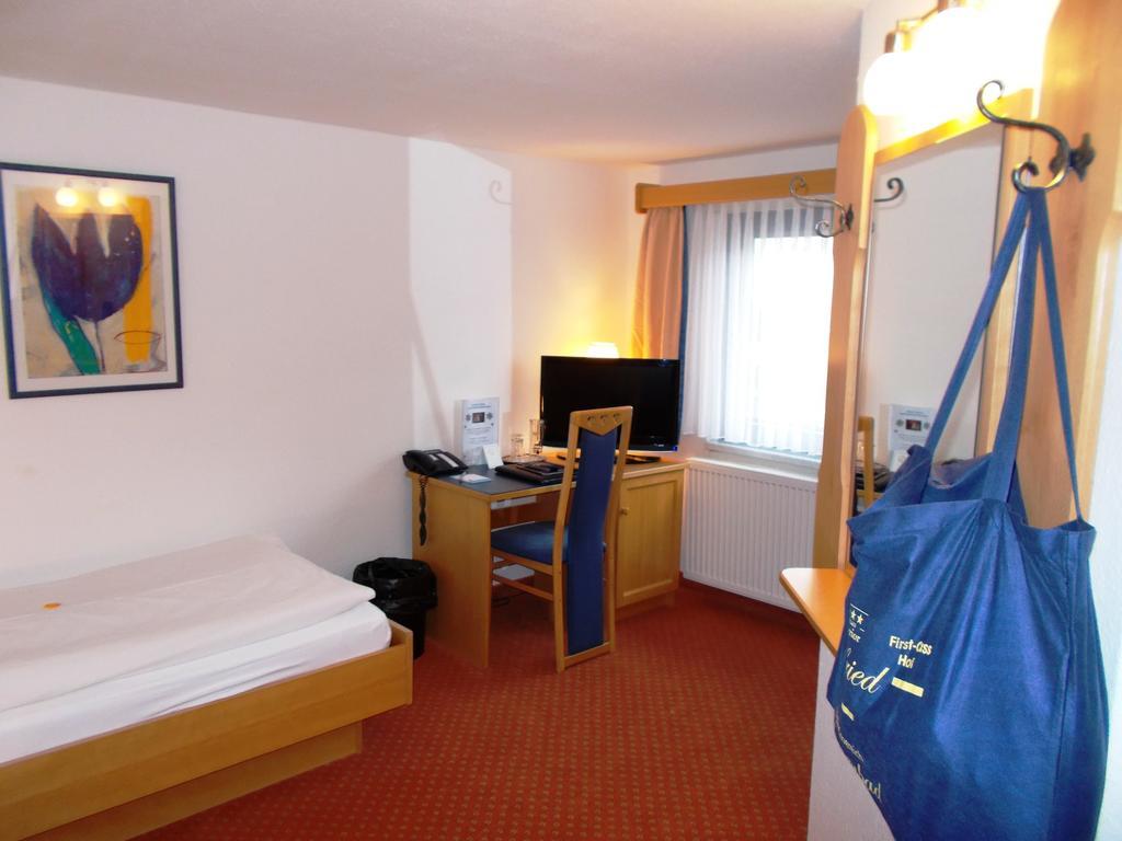 Monteurzimmer Thalfried Ruhla Room photo